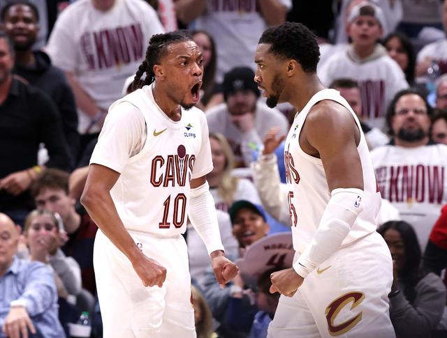 场均, 但在季后赛 场均, 但在季后赛