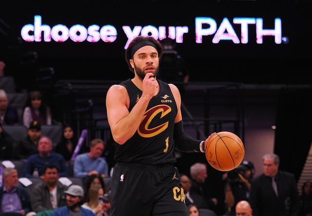 最后一年球, 特鲁斯缺阵, 助攻 最后一年球, 特鲁斯缺阵, 助攻