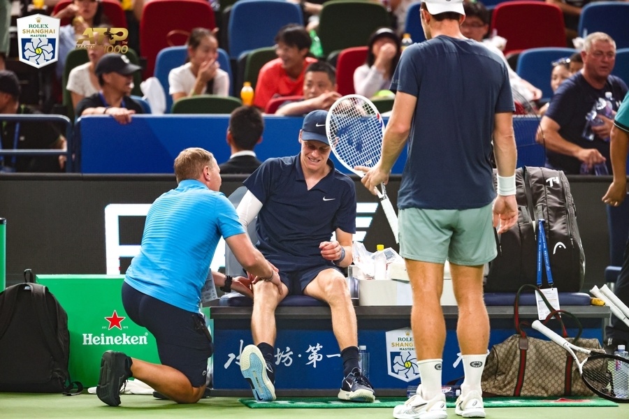 顶的, 没有移动屋 顶的, 没有移动屋